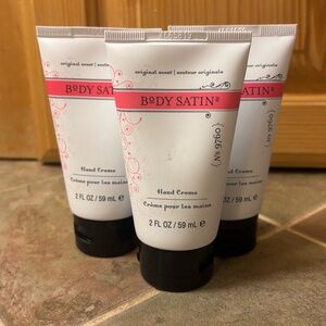 Body Satin™ Hand Creme Size: 2 fl. oz. • Set if 3